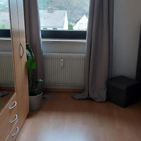 Ruhige Wohnung, Ideal Gelegen Apartment *