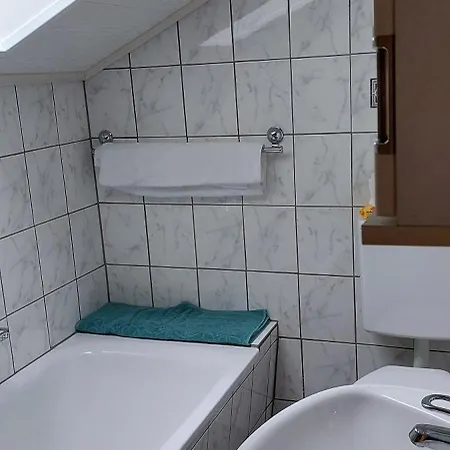 Ruhige Wohnung, Ideal Gelegen Appartement Idar-Oberstein